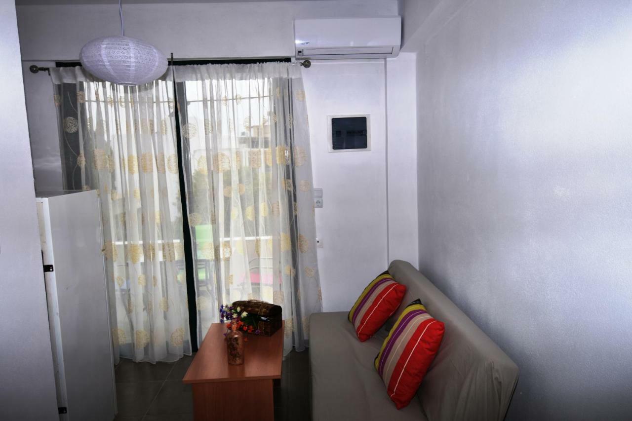 Sunflower Apartments Kalamaki  Dış mekan fotoğraf