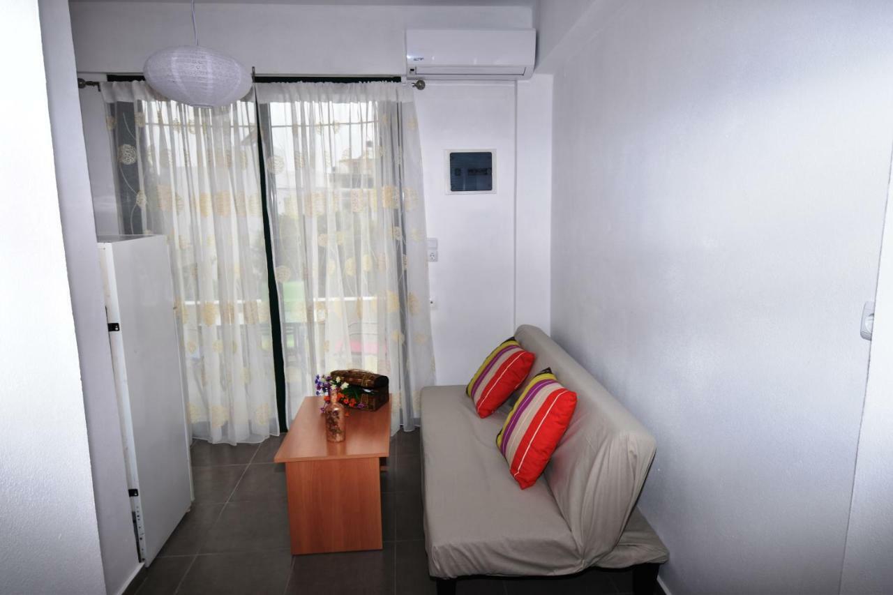 Sunflower Apartments Kalamaki  Dış mekan fotoğraf
