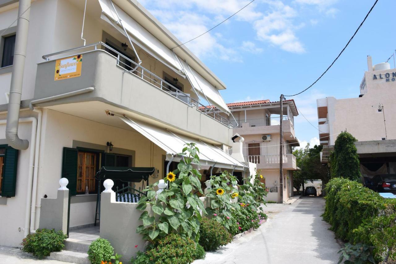 Sunflower Apartments Kalamaki  Dış mekan fotoğraf